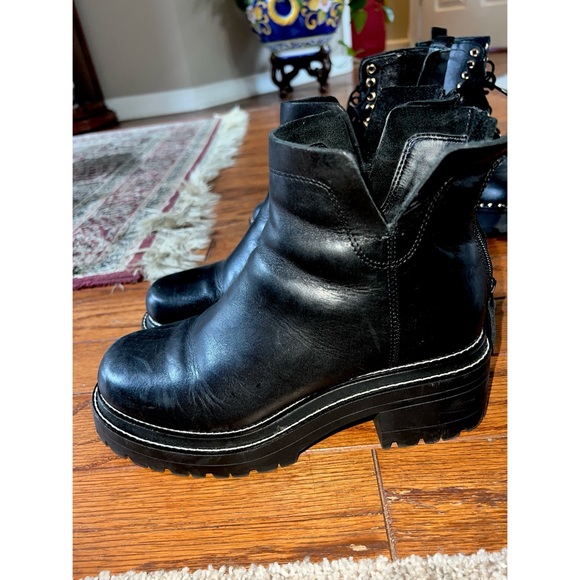 Gianni Bini Boots - Picture 2 of 3